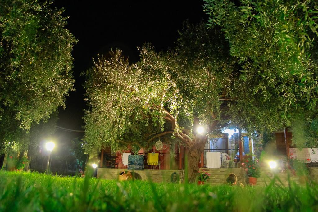 Studios Elianthos Скала-Каллирахис Экстерьер фото
